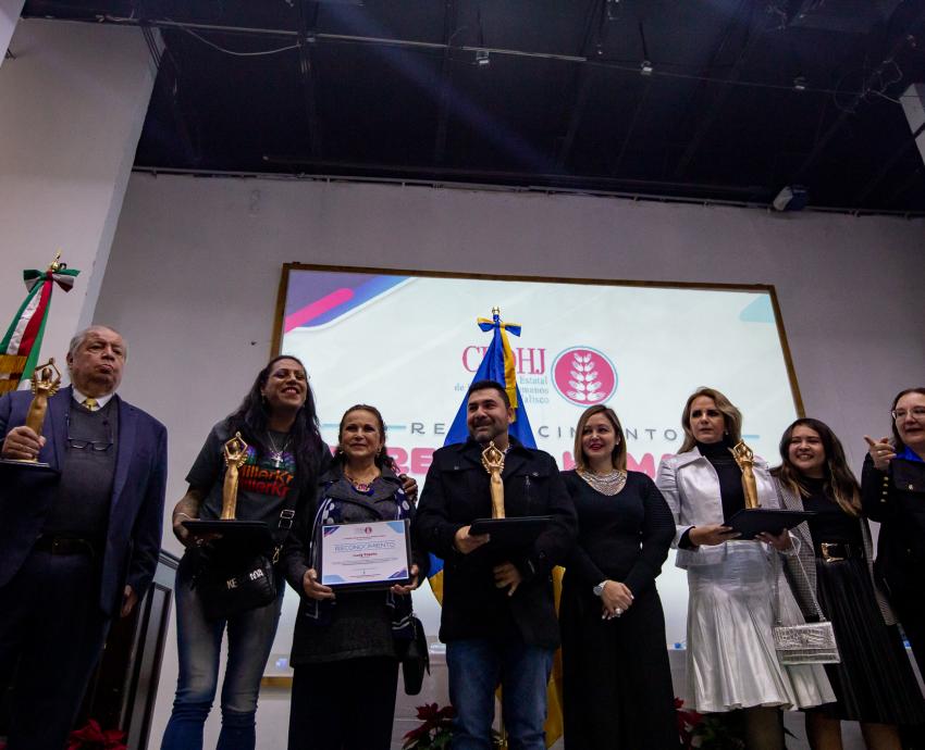 Otorga CEDHJ reconocimiento en derechos humanos a universita