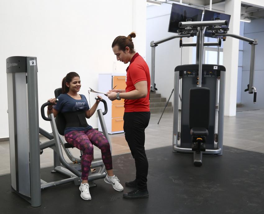 Recomiendan asesoría profesional antes de iniciar con ejercicio en gimnasios