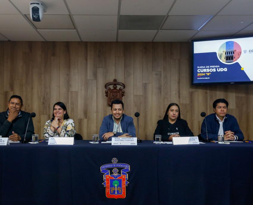 Invitan a cursos de preparación para aspirantes a la UdeG