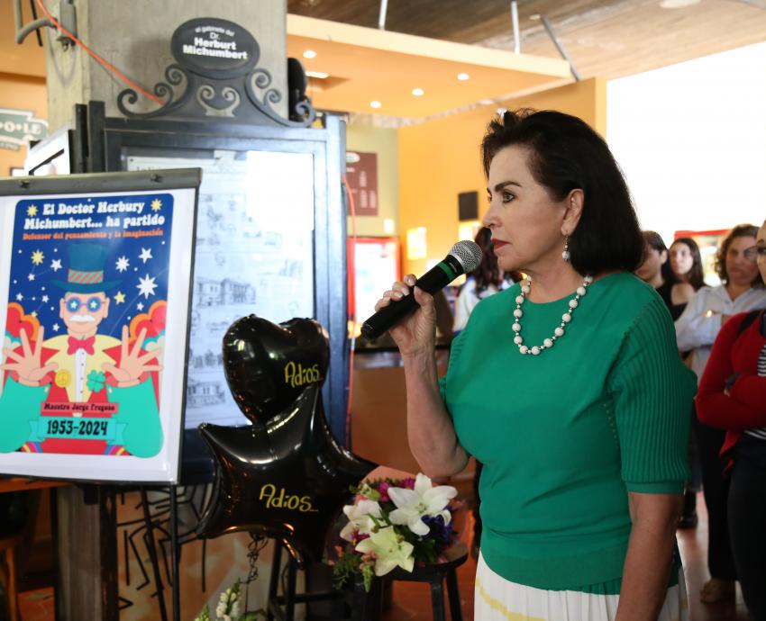 CUAAD rindió homenaje póstumo al académico Jorge Enrique Fregoso Torres