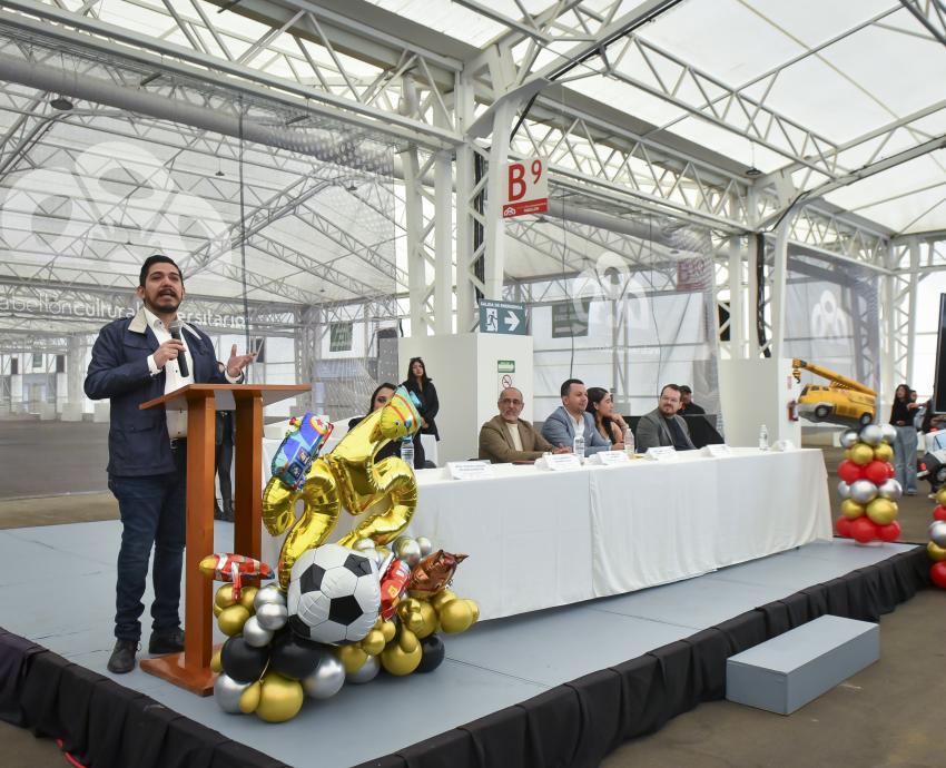 Inauguran XXV Expo Profesiones para ayudar a jóvenes en elección de carrera