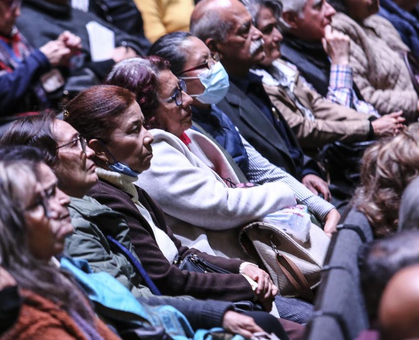 Jubilados, pensionados y trabajadores actuales no aportarán ni un peso extra con la reforma al Fondo de Pensiones de la UdeG: Rector General