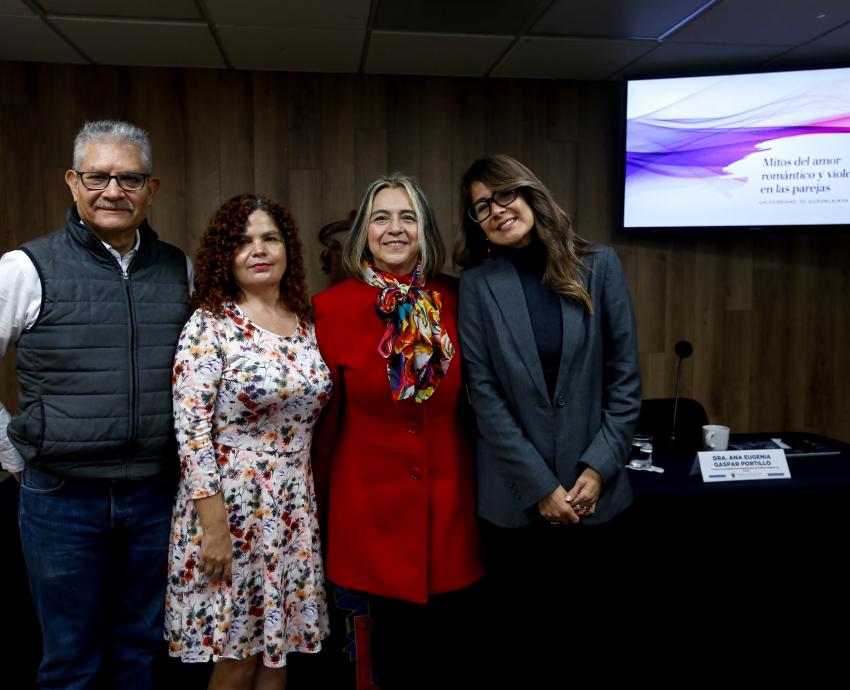 Los mitos del amor romántico, “caldo de cultivo” para las violencias entre parejas, advierten especialistas