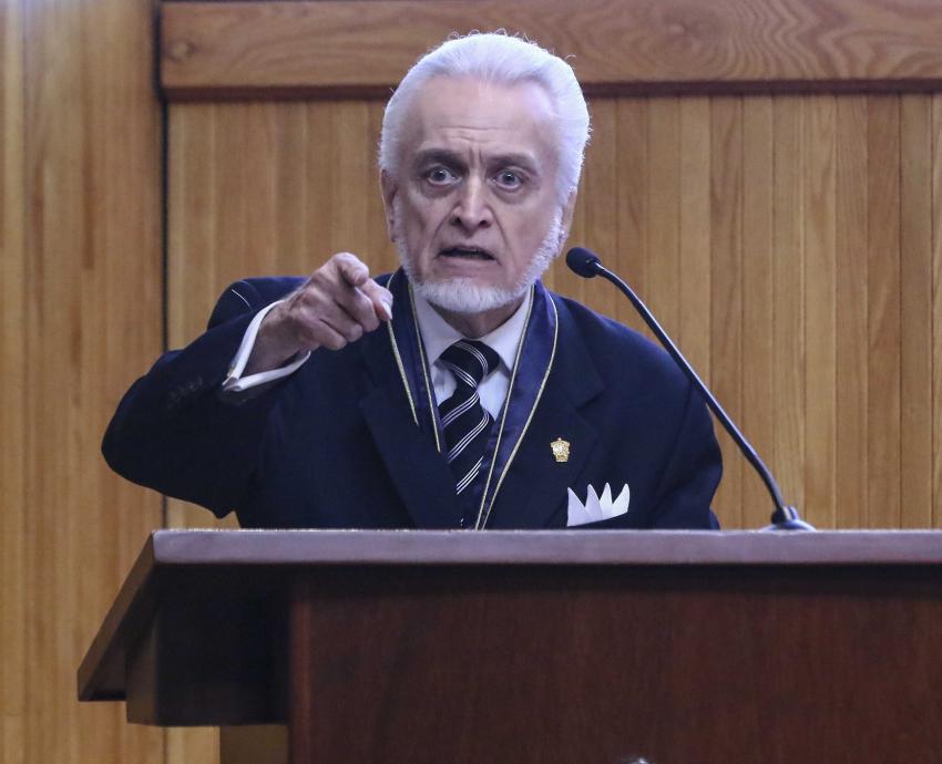 Distinguen a José Manuel Jurado Parres como Maestro Emérito de la UdeG