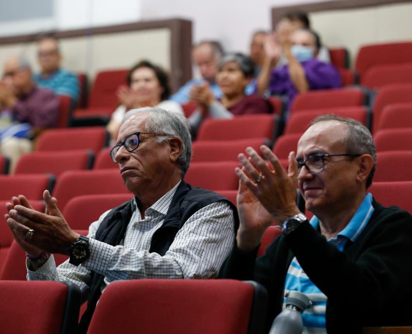 Abiertos los cursos para adultos mayores en el CUGuadalajara