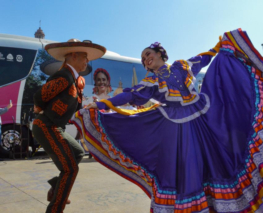 UDG Foundation USA participa en el espectáculo “México en el corazón”, en Los Ángeles, California