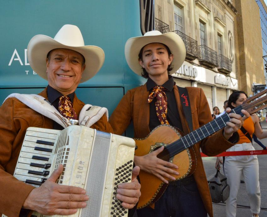 UDG Foundation USA participa en el espectáculo “México en el corazón”, en Los Ángeles, California