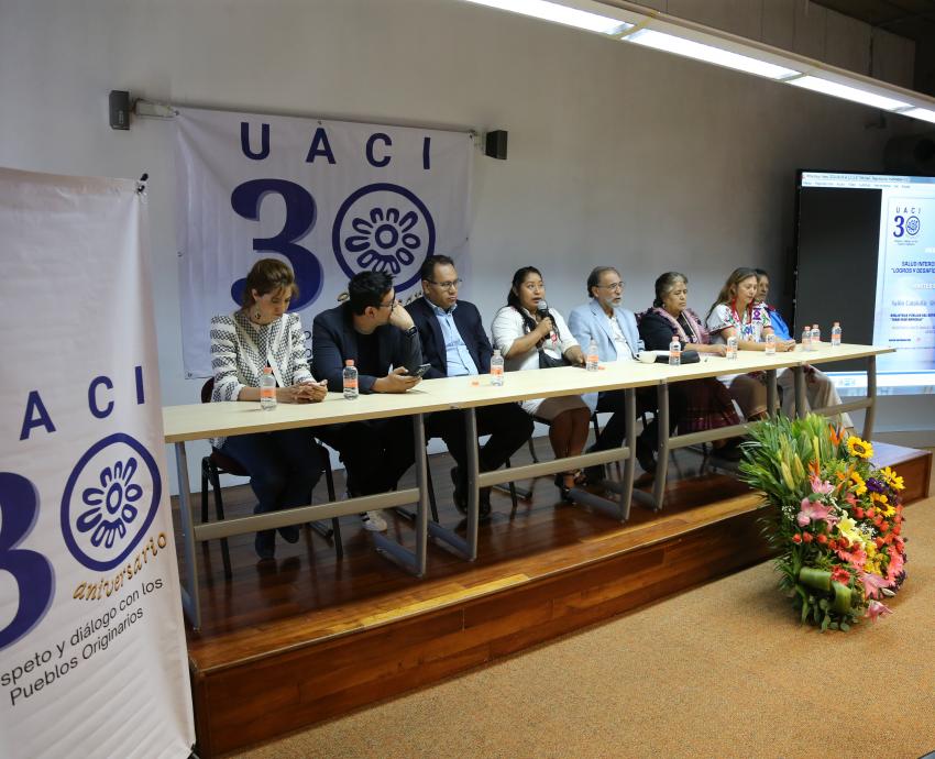 Universitarios y pueblos originarios reflexionan sobre la atención en salud desde la Unidad de Atención a las Comunidades Indígenas