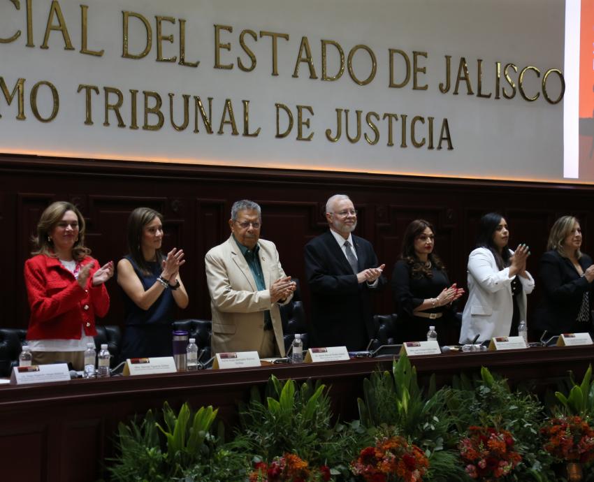 Reflexionan sobre víctimas y justicia en el V Congreso Internacional de Derechos Humanos de la REDDIH