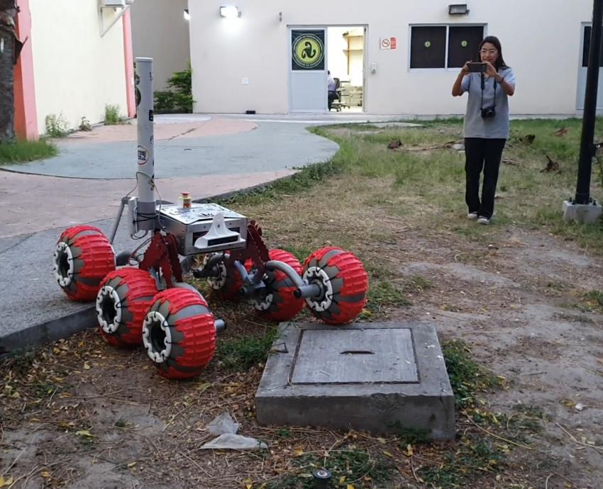 Estudiantes del CUCEI construyen prototipo de vehículo de exploración marciana