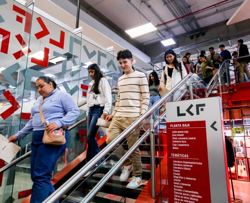 Vuelven los recorridos por el Centro Cultural Universitario