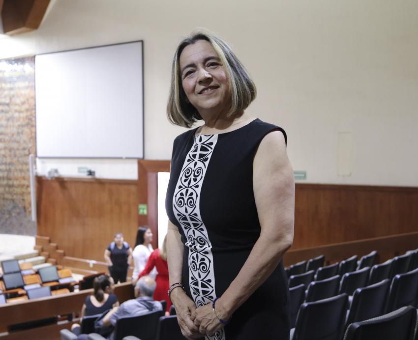 Universitarias reciben el reconocimiento “Hermila Galindo” 2024