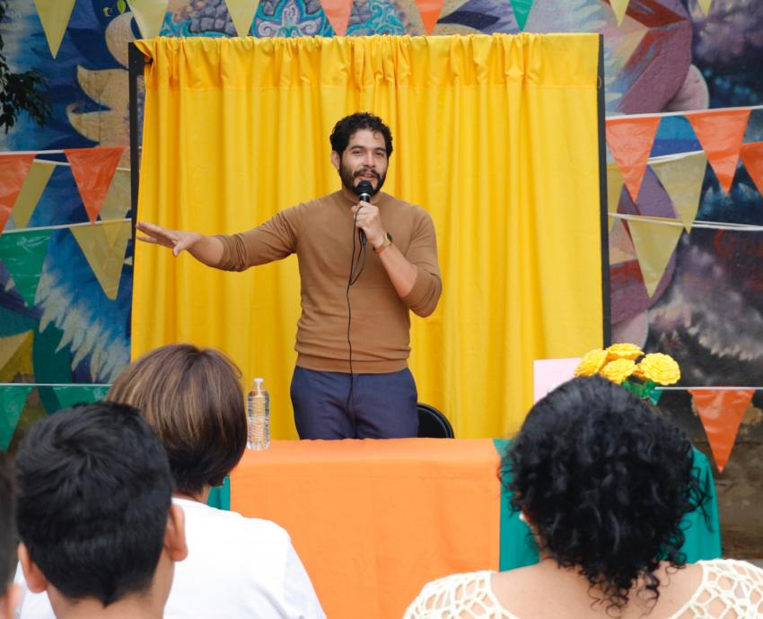 Periodista del CUCiénega invita al 5º Festival Comunitario del Libro en Las Pintas