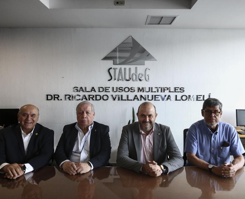 Inauguran sala multiusos en honor al Dr. Ricardo Villanueva Lomelí