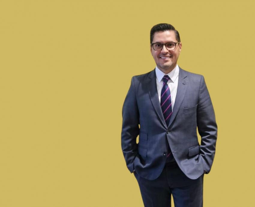 Eligen a profesor de la maestría en Periodismo Digital como nuevo presidente del CONEICC