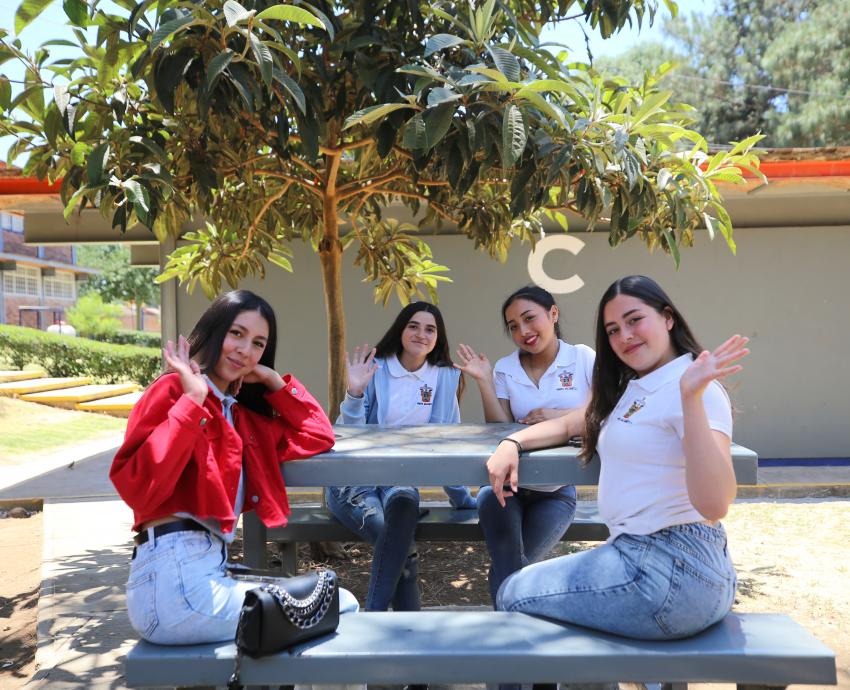 Celebra 40 años la Preparatoria de Mazamitla
