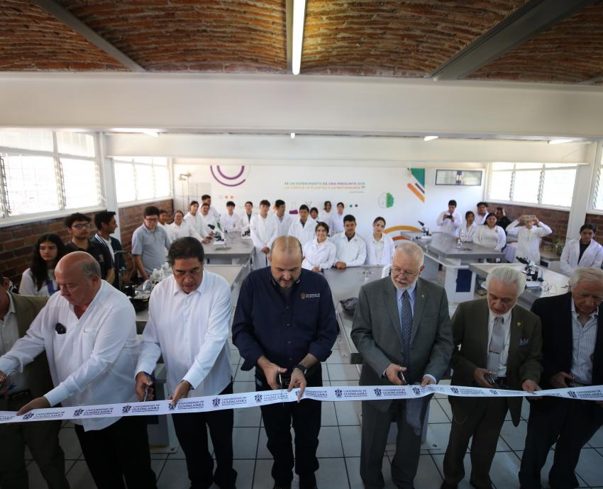 Celebra 40 años la Preparatoria de Mazamitla