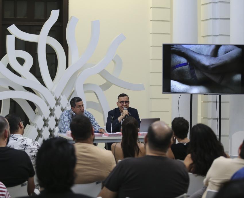 “Coliseo”, osos gay contra la gordofobia