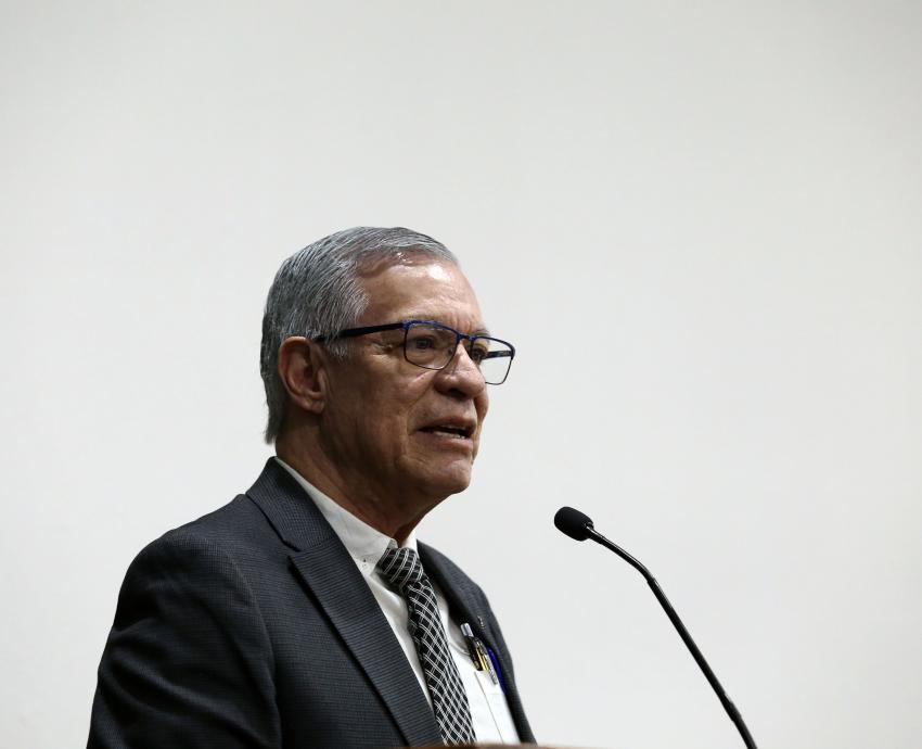 Discuten en CUCSH perspectivas alrededor del próximo proceso electoral