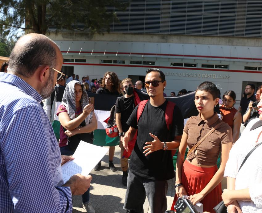 CUCSH consolida y aumenta su planta académica ante el SNII