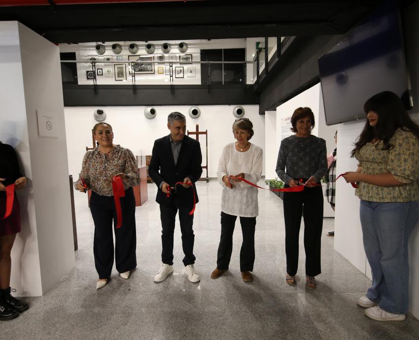 Inauguran exposición de Jesús Guerrero Galván en la BPEJ