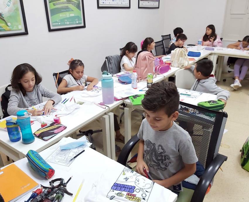 Prepara Proulex cursos de verano para niñas y niños 