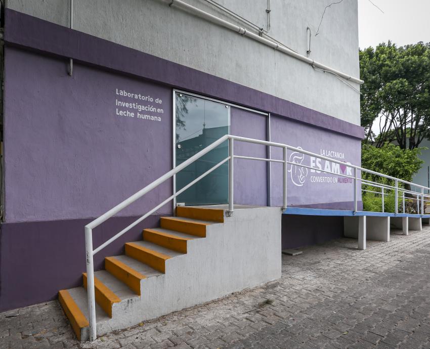 Laboratorio del CUCEI convierte leche humana en leche en polvo 