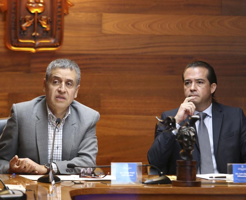 Entrega UdeG estafeta del Premio Jalisco de Periodismo a Universidad LAMAR