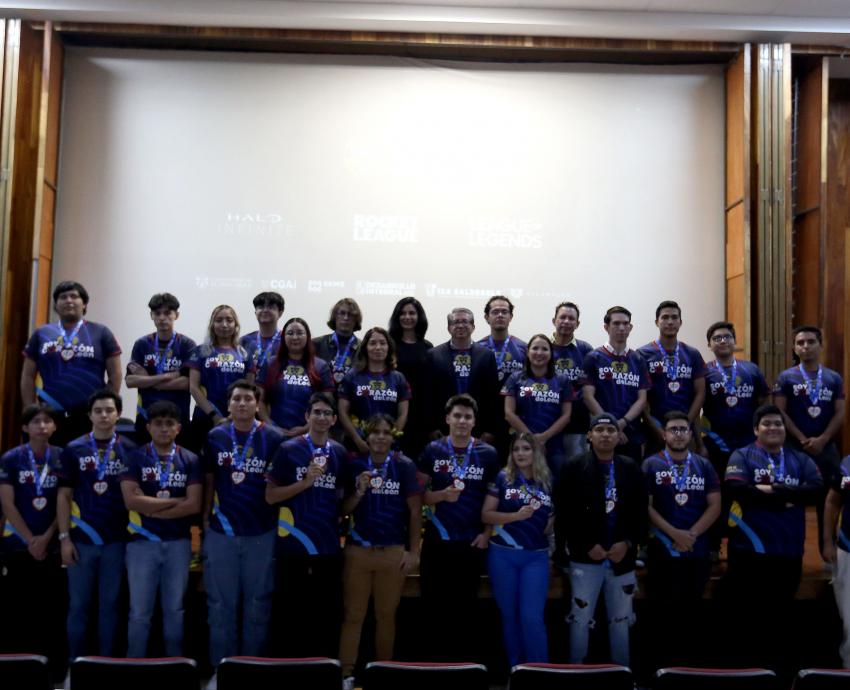 Premian a los mejores del primer Torneo UDG E-Sports  
