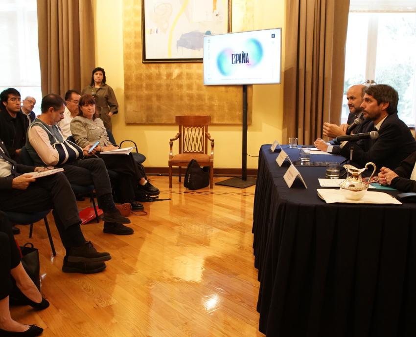 Presentan programa de FIL 2024 en Embajada de España