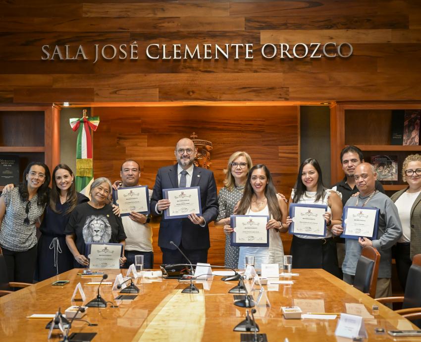 Reconocen a trabajadores de Rectoría General con 20, 25 y 30 años de servicio