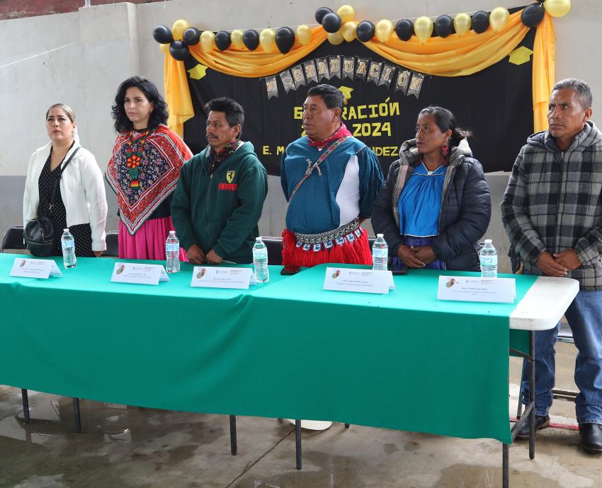 En Ocota de la Sierra se gradúa cuarta generación de Preparatoria Regional Wixárika 