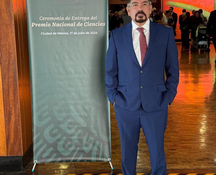Recibe universitario Premio Nacional de Ciencias, “José Mario Molina Pasquel y Henríquez”
