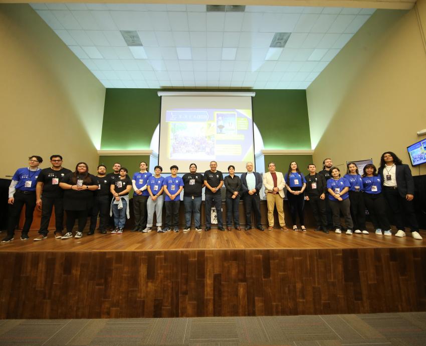 Estudiantes de Astronomía de México llegan al CUCEI a compartir experiencias
