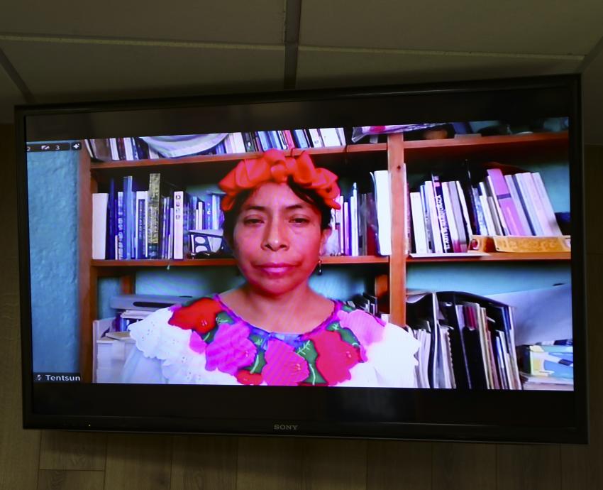 Ruperta Bautista Vázquez gana Premio de Literaturas Indígenas de América 2024
