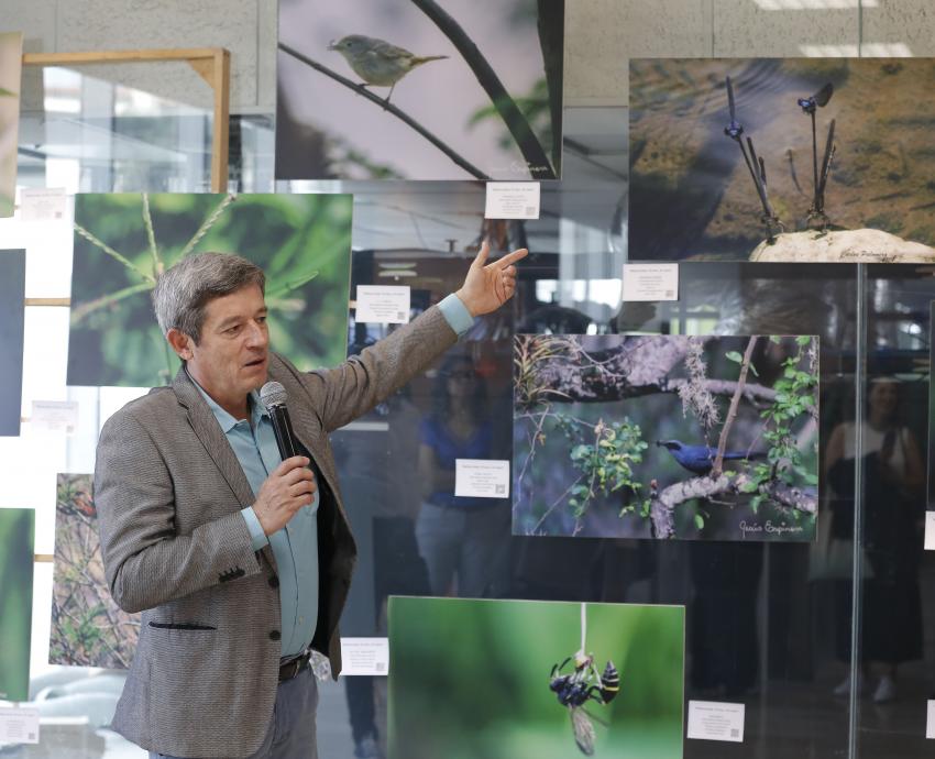Inauguran colección biológica y exposición fotográfica en edificio de Rectoría General