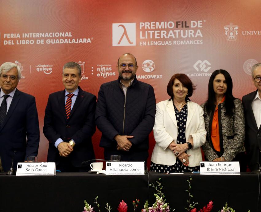 Mia Couto, Premio FIL de Literatura en Lenguas Romances 2024 