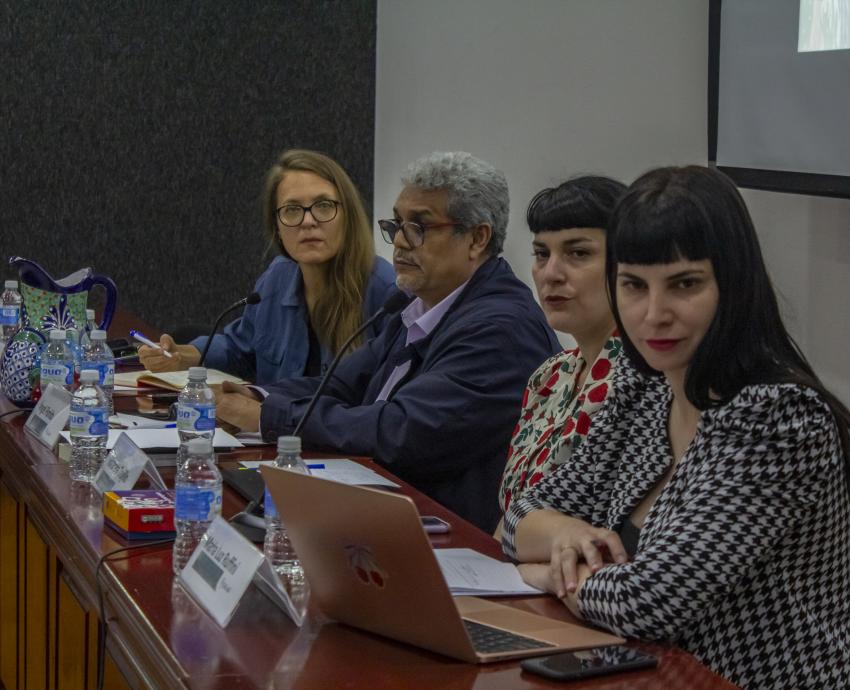 Debaten sobre tensiones en América Latina