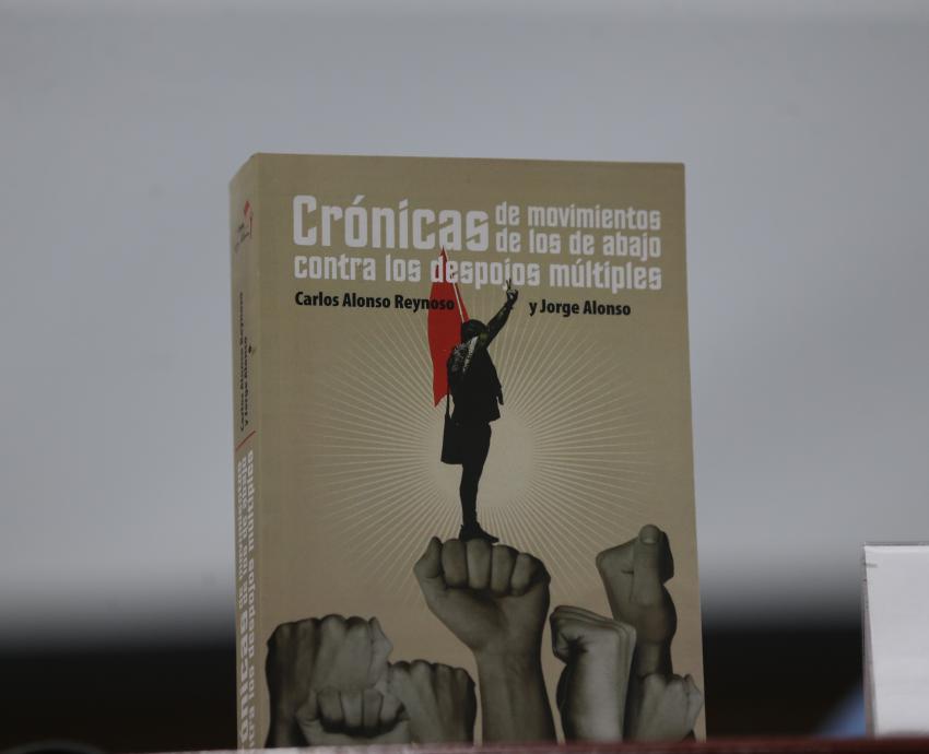 Documentan en libro movimientos sociales de los de abajo contra despojos
