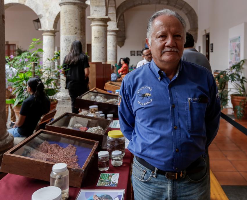 Visita Colección Biológica Itinerante del CUCSur el Congreso de Jalisco