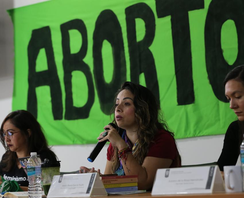 Exhortan a legislar despenalización del aborto
