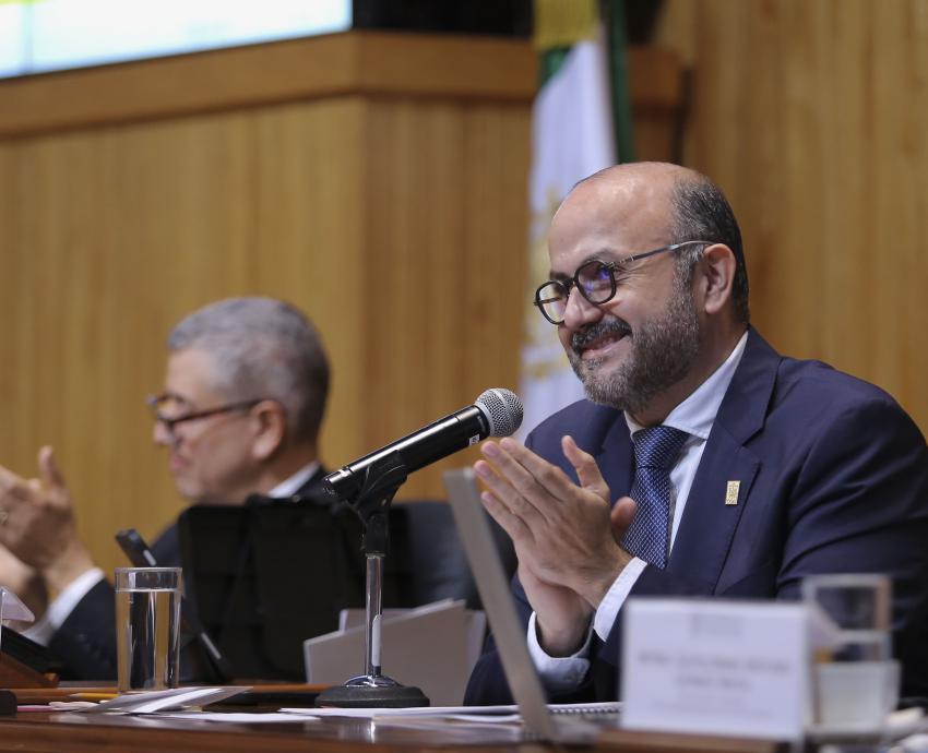 Integra CGU comisión especial para la elección de Rectora o Rector General de la UdeG