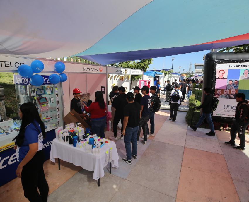 Enrédate reúne a lo mejor del emprendimiento de la Escuela Politécnica Ing. Jorge Matute Remus