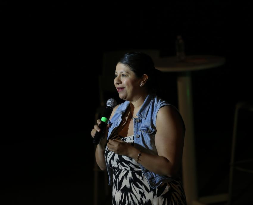 Imparte cátedra Julia Tagüeña Parga a estudiantes de la UdeG