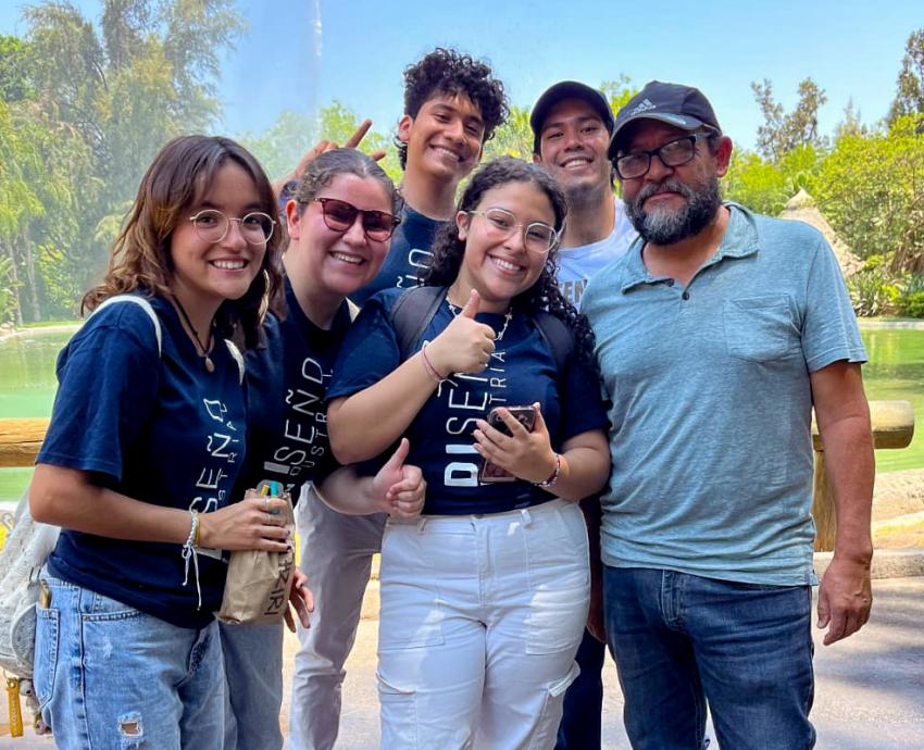 Realizan estudiantes del CUAAD prototipos y modelos para animales del Zoológico Guadalajara