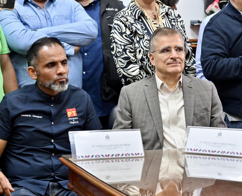 Dialogan Ricardo Villanueva y Karla Planter con diputadas y diputados locales para trazar agenda conjunta
