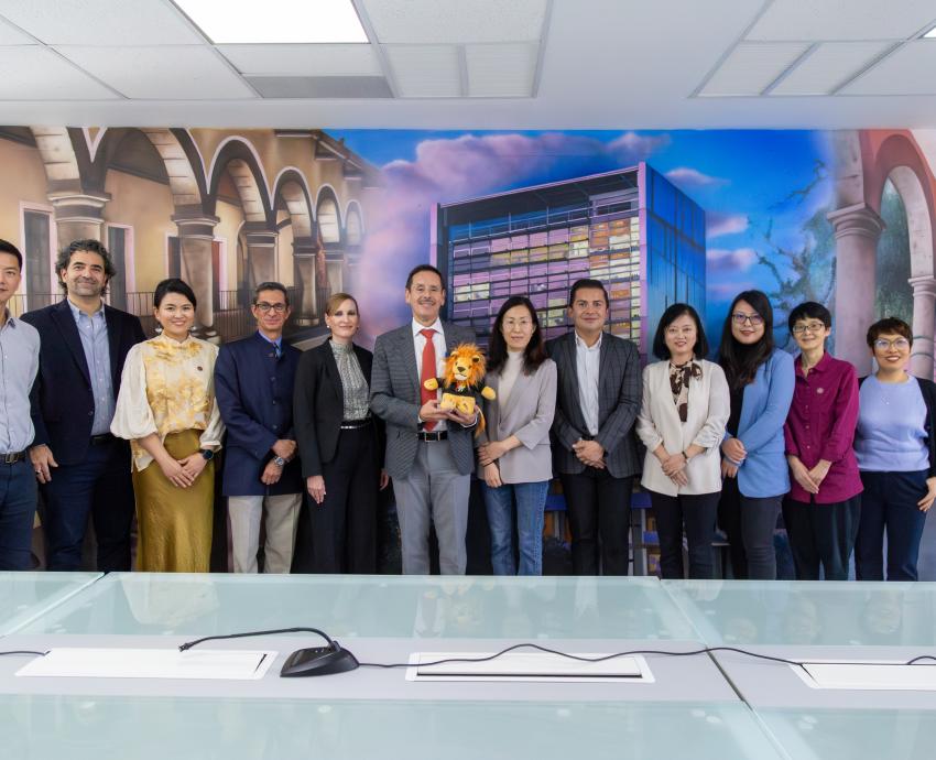 Trabajarán CUAAD-UdeG y Universidad de la Ciudad de Beijing plan para colaboración académica y estudiantil