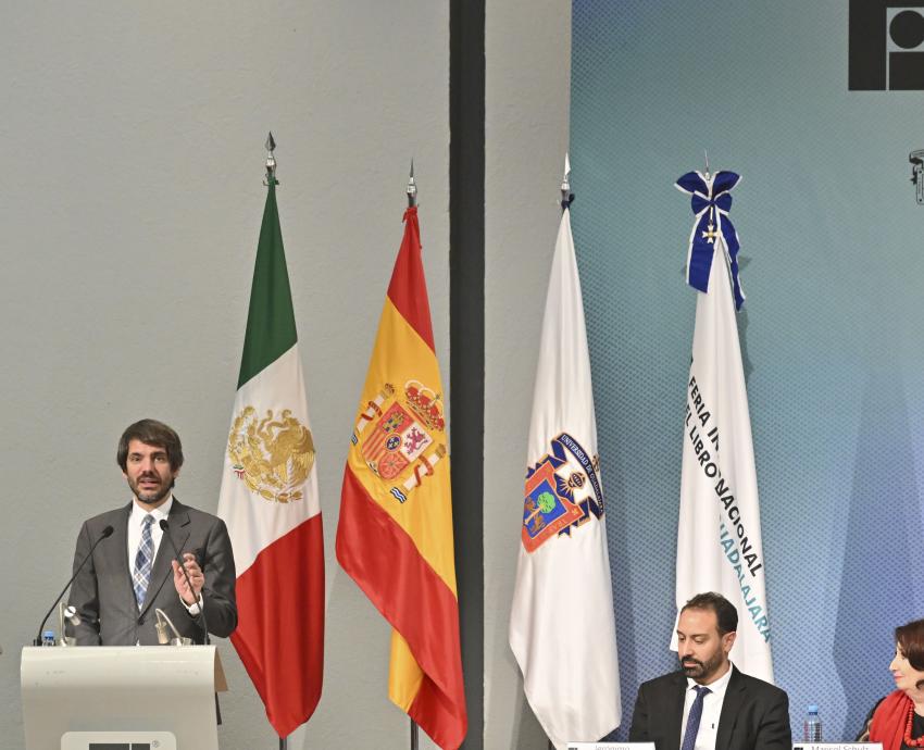 Como un acto de amor a la cultura y las letras, inicia la FIL 2024
