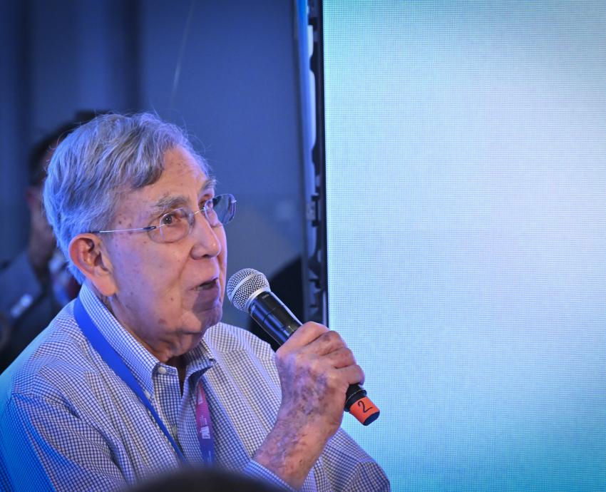 El Pabellón FIL fue sede de reflexiones en torno al exilio español