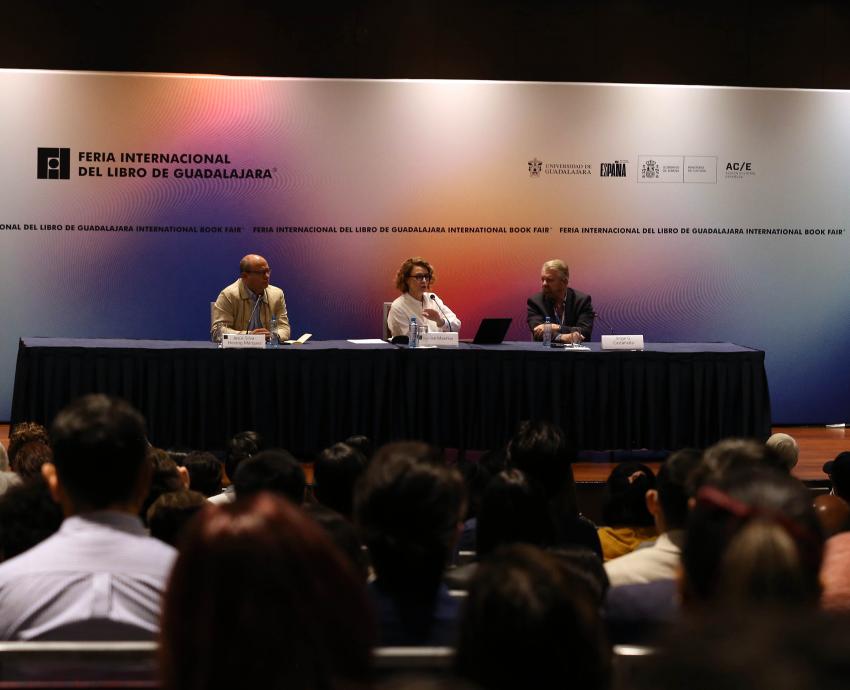 “2000: La promesa de la transición y la crisis de la democracia”